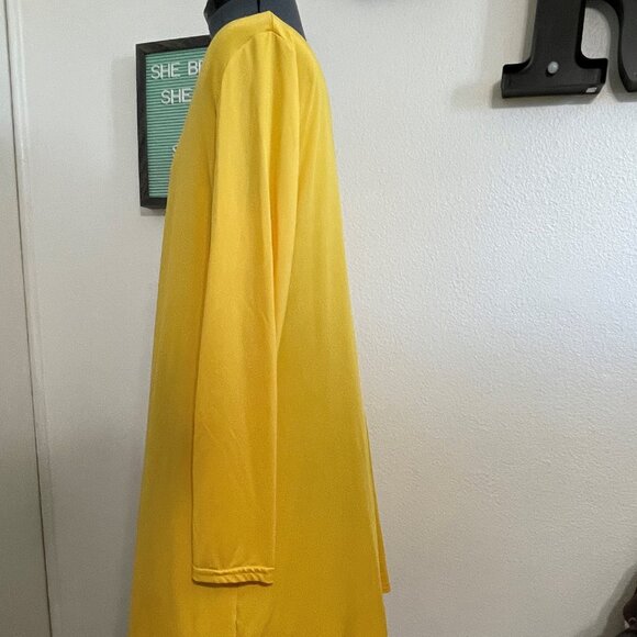 Yellow Blouse - Picture 2 of 3